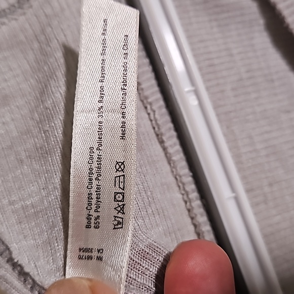 Free People Movement Grey Athletic Top Sz SP - Picture 5 of 7